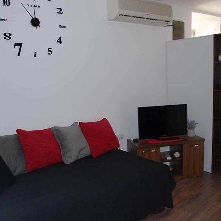 Apartament Stan Na Dan - Apartman Djordjevic Vranje Zewnętrze zdjęcie